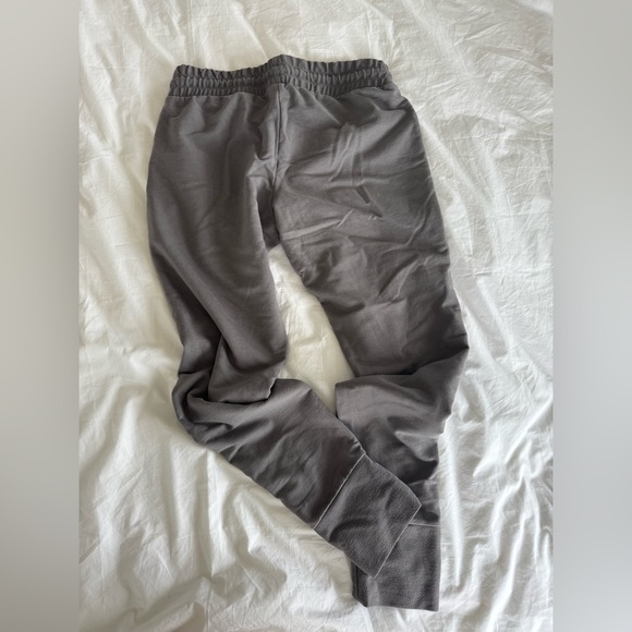 Free People Movement Gray Joggers Drawstring Medium - Picture 5 of 5